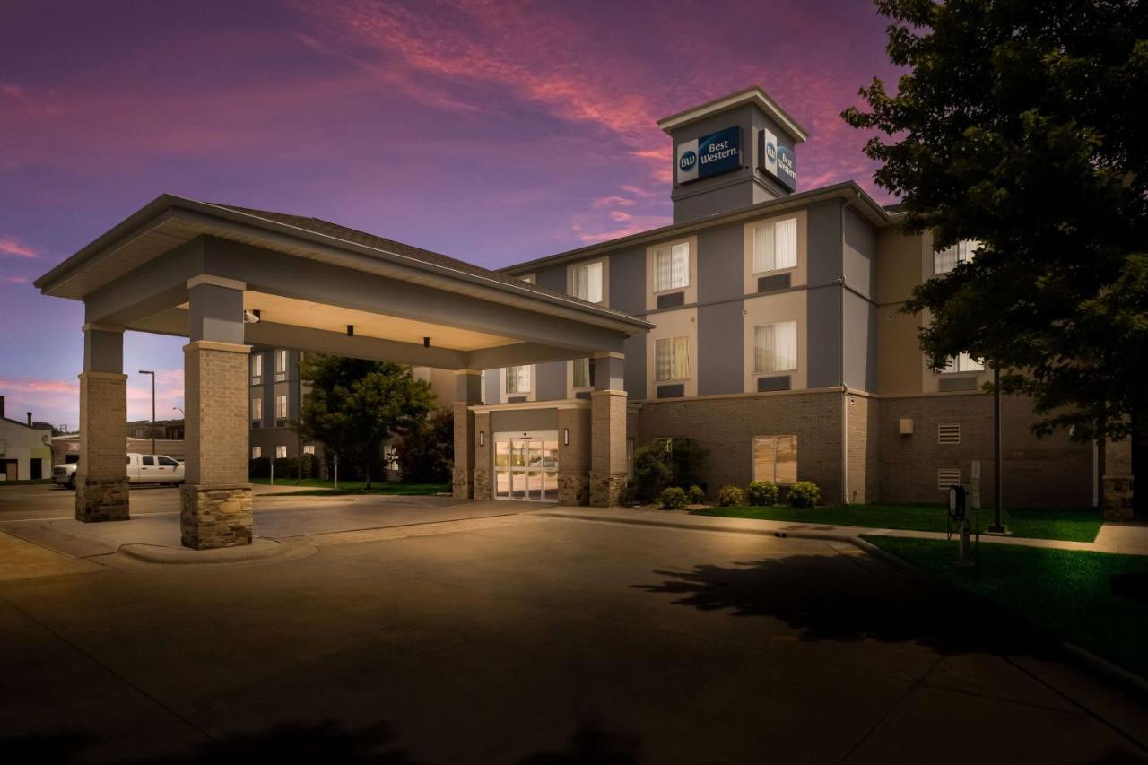 Best Western Coffeyville Central Business District Inn And Suites المظهر الخارجي الصورة